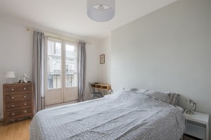 15952-location-courte-duree-avec-balcon-paris-7e