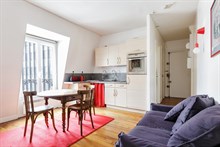 Weekly apartment rental, furnished with 2 rooms, perfect for two in Reuilly Diderot quarter, near Saint Antoine hospital , Paris 12th