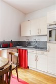 Short-term rental of a generously-sized, furnished apartment for 2 in Reuilly Diderot quarter, near Saint Antoine hospital , Paris 12th