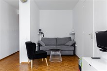Furnished short-term rental 2-room apartment for 2 or 4 rue du Commandante Mouchotte at Gaîté, Paris 14th