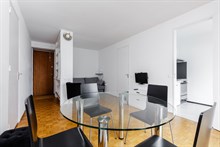Fabulous weekly flat rental, furnished with 2-rooms rue du Commandante Mouchotte at Gaîté, Paris 14th