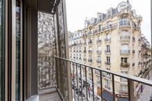 Spacious studio apartment for short term rental, recently remodeled, w balcony at Convention Paris 15th