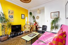 Weekly apartment rental, furnished with 2 rooms, perfect for four at Bastille, Paris 11th