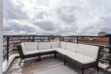 Modern apartment for rent, sleeps up to 4, furnished terrace, in Boulogne near Paris