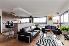 2 room furnished and well equipped apartment for 2 available for short-term rental in Beaugrenelle quarter, Paris 15th