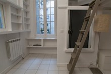 temporary rental for beautiful studio furnished near the Marais Paris 2nd