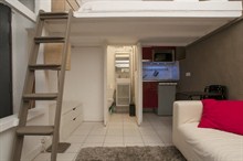 Furnished studio loft to rent for the week sleeps 2 Grands Boulevards Paris II