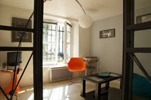 Spacious, furnished studio apartment for 2, fully furnished, in the Triangle d'Or, Paris 8th