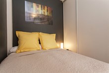 Romantic stay for 2 in a furnished 2-room apartment on rue des Bauches, Paris 16th