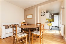 Monthly rental of a furnished and fully equipped apartment, rue de Courcelles, Paris 17th