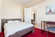 Weekly furnished apartment rental near Montparnasse Tower, comfortably sleeps 4, Paris 14th