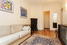 apartment to rent for the week furnished and equipped for 4 Convention Paris 15th district