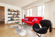 seasonal rental apartment for 2 to 4 guests Paris 6th