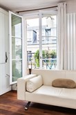 charming studio apartment to rent for 3 guests in the Marais Paris IV