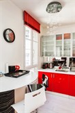 Weekly accommodation in well-lit, furnished apartment, sleeps 4, Paris XIV