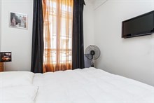 Luxurious short-term accommodation sleeps 4, fully furnished, Paris 14th