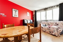 Monthly rental of a 2-room furnished apartment, sleeps 4, Near Montmartre Paris 18th