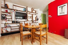 Weekly accommodation in a 2-room flat for 4, near Montmartre, Paris 18th district