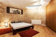 7-person holiday flat for weekly or monthly rent on rue Francoeur, Paris 18th, 3 spacious rooms, furnished