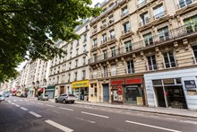 Monthly or weekly rental, 4-person furnished apartment with 2 rooms in Cambronne Paris 15th