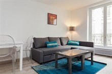 Large studio apartment available for weekly rental, perfect for romantic couple’s getaway, rue Saint Jacques, Paris 5th