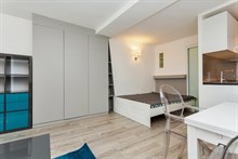 4-person holiday studio flat for weekly or monthly rent on rue Saint Jacques, Paris 5th, fully furnished