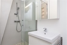Luxurious honeymoon rental, fully furnished and recently remodeled, Paris 5th near Luxembourg garden