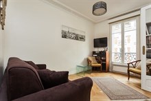 For rent: furnished apartment w/ double bedroom comfortably sleeps 4 in Convention Paris 15th