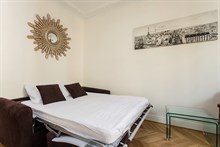 4-person apartment w/ 3 rooms for monthly rent, furnished with double bedroom, Convention Paris 15th
