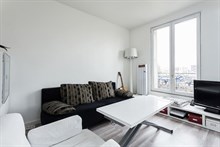 Flat rental for family or friends, 2-4 guests, rent by month or week, fold-out couch, Plasance, Paris 14th