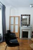 Weekly accommodation for 4 or 6 in furnished, remodeled flat near Eiffel Tower, Paris XV