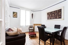 Extended vacation rental for 3 with 2 bedrooms, furnished Neuilly apartment near Paris