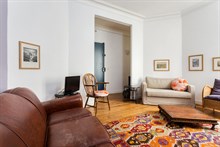 rent an apartment in paris