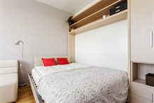 Honeymoon rental for 2 with bedroom in Paris near attractions such as the Centre Georges Pompidou in Paris 3rd district