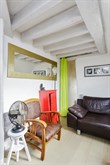 Turn-key 2-room apartment on Laffitte, Paris 9th, available for business stays by the week or month