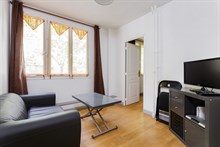 Monthly apartment rental for 2 to 3 guests in 15th arrondissement of Paris, rue Saint Charles
