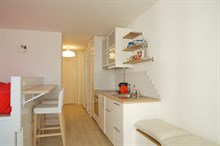 Luxurious Studio apartment for 2 guests short-term rent in Paris 15th, near Montparnasse