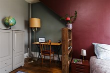 Turn-key apartment for 3 guests, walking distance to attractions, monthly rentals near Père Lachaise, 20th arrondissement of Paris