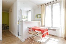 2-room furnished apartment for 2 or 3, monthly rental Commerce quarter, metro Motte-Picquet-Grenelle, Paris 15th