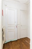 A louer en courte durée bel appartement de 2 pièces meublé entre Place de Clichy et Montmartre Paris 18ème arrondissement