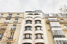 Location meublée confortable d'un appartement de 2 pièces pour 2 personnes pour 2 à Auteuil Paris 16ème arrondissement