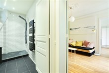 A louer en courte durée à la semaine appartement de 3 pièces avec 2 chambres doubles avenue de Saxe Paris 7ème arrondissement