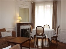Location courte durée d'un bel appartement de 3 pièces pour 2 chambres à Daguerre Denfert Rochereau Paris 14ème
