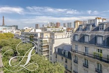Découvrez notre appartement de standing à louer en courte durée à Paris 16ème pour une escapade mémorable.