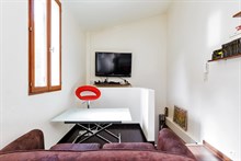 Cozy split level apartment for short term rental on rue du Theatre Paris 15th