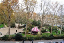 furnished apartment to rent short term for 5 guests on rue de sèvres paris 6th