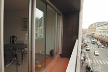 contemporary studio rental 517 sq ft for 5 guests paris 6th