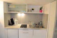 elegant rental on rue Grenata in the central 2nd district of Paris for 2-4 guests
