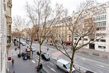 short term rental apartment 2 bedroom for 5 guests boulevard du Montparnasse Paris 14th district