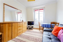 Balard quarter apartment short term rental long term rental family or friends sleeps 2/4 Paris 15th